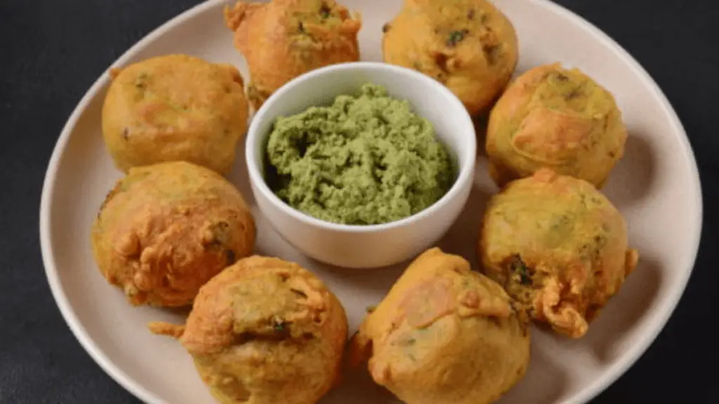 delicious-aloo-bonda-recipe/