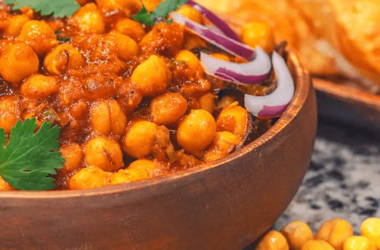 authentic-chole-bhature-recipe/