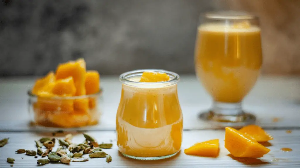 homemade-mango-milkshake-recipe