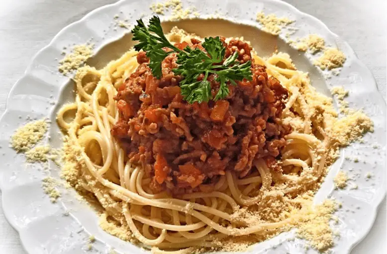 italian-spaghetti-bolognese-recipe